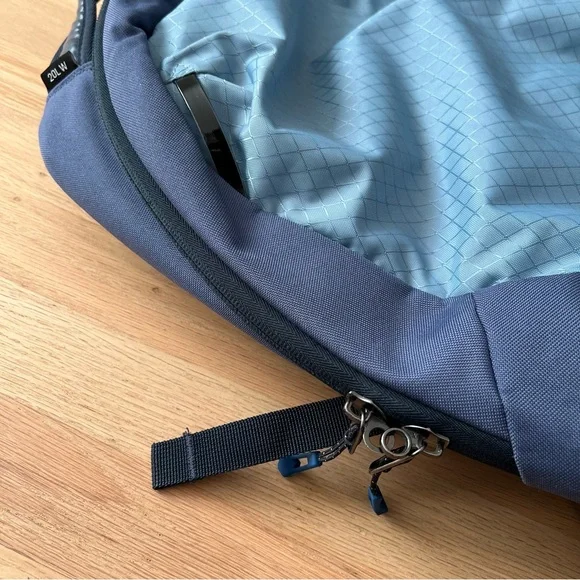 Eagle Creek Wayfinder Women Blue Purple Backpack 20 L Laptop Ipad Components - Picture 3 of 7